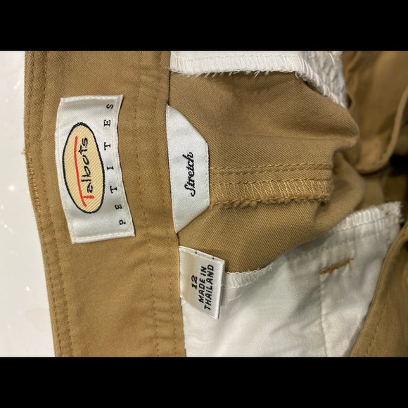 Talbots woman’s straight leg dress pants. - Picture 3 of 3